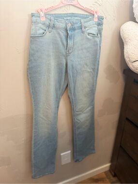 Old Navy Light Blue Straight-Leg Jeans
